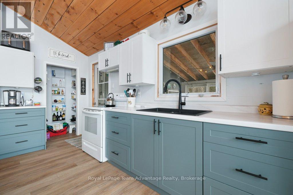 153 Sugar Lake Road, Seguin, Ontario  P2A 0B6 - Photo 9 - X12865680