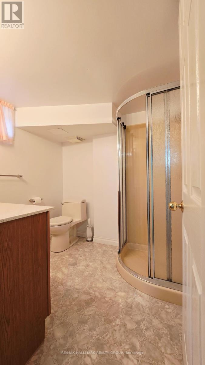 38 Hadley Circle, Ottawa, Ontario  K2H 6N9 - Photo 27 - X12865656