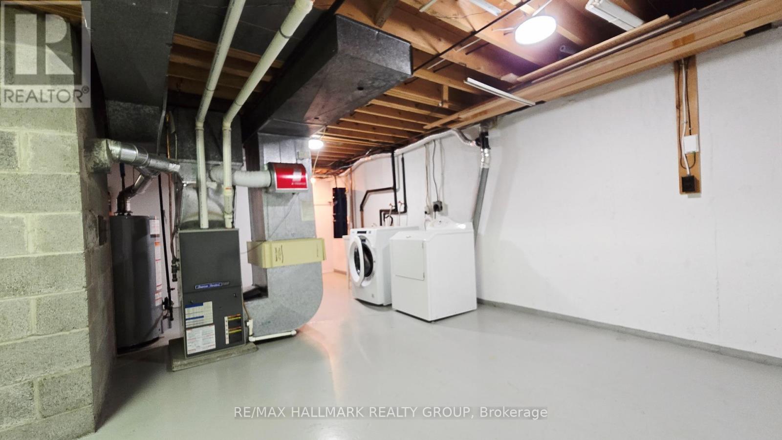 38 Hadley Circle, Ottawa, Ontario  K2H 6N9 - Photo 29 - X12865656