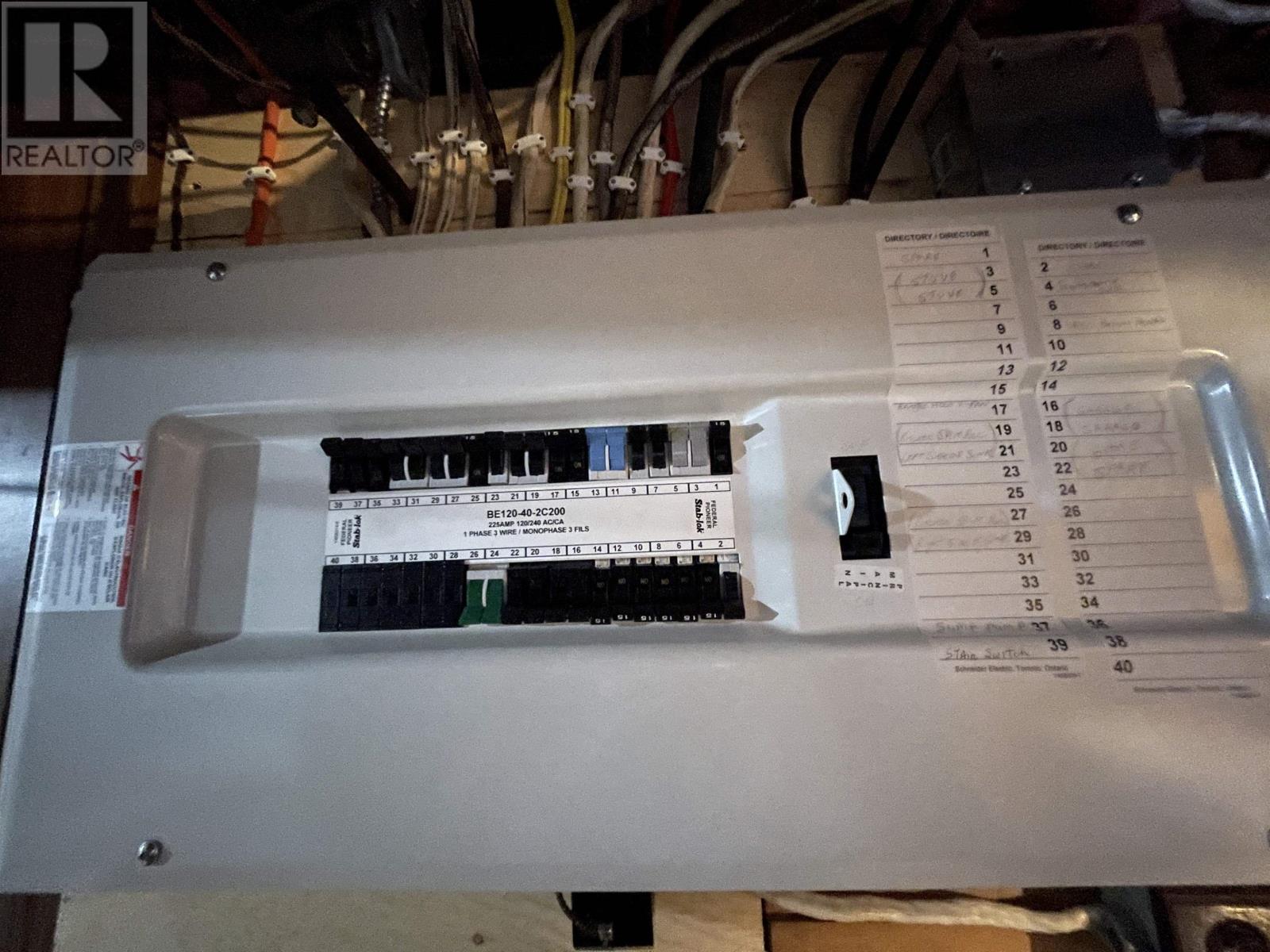 175 Wilson Street, Dryden, Ontario  P8N 1M9 - Photo 18 - TB2600405