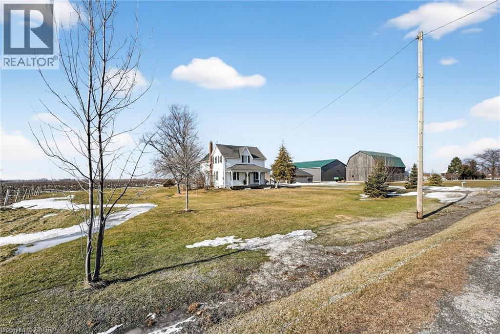 594 Niagara Stone Road, Niagara-On-The-Lake, Ontario  L0S 1J0 - Photo 2 - 40811010