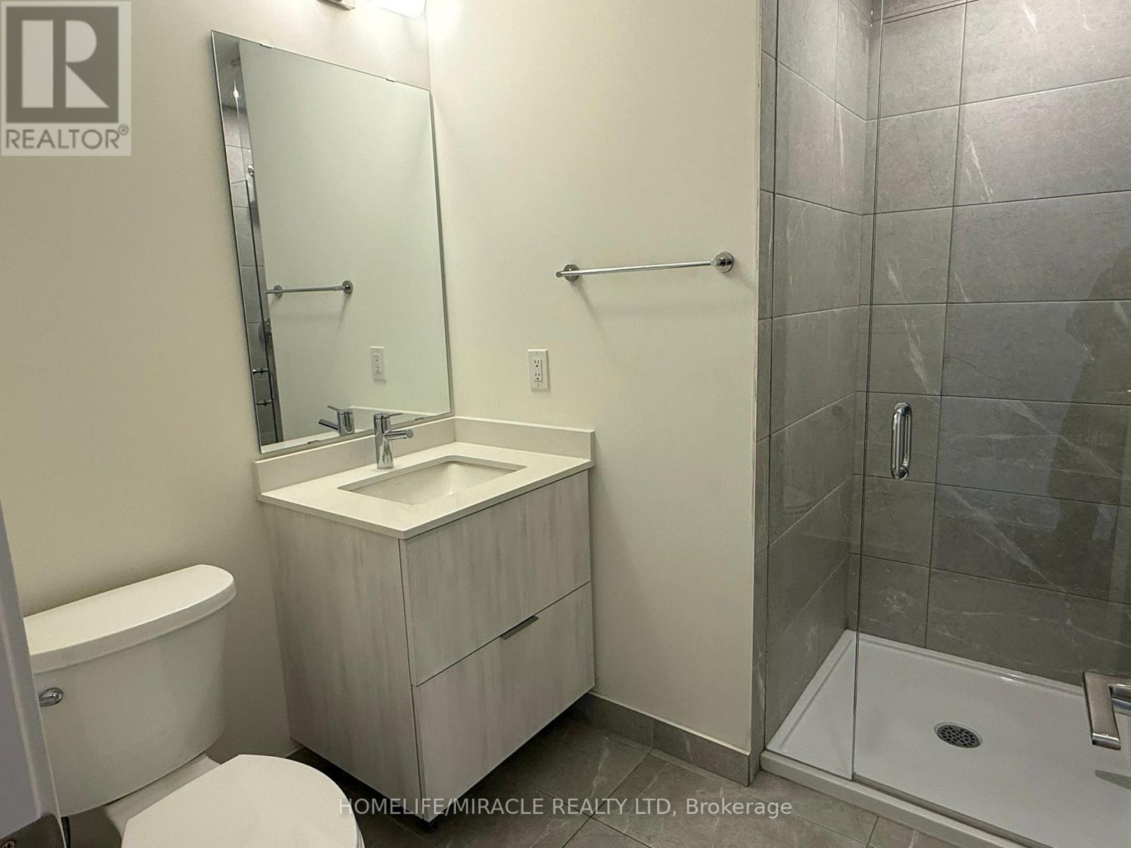 924 - 2 Steckley House Lane, Richmond Hill, Ontario  L4S 0N4 - Photo 15 - N12827636