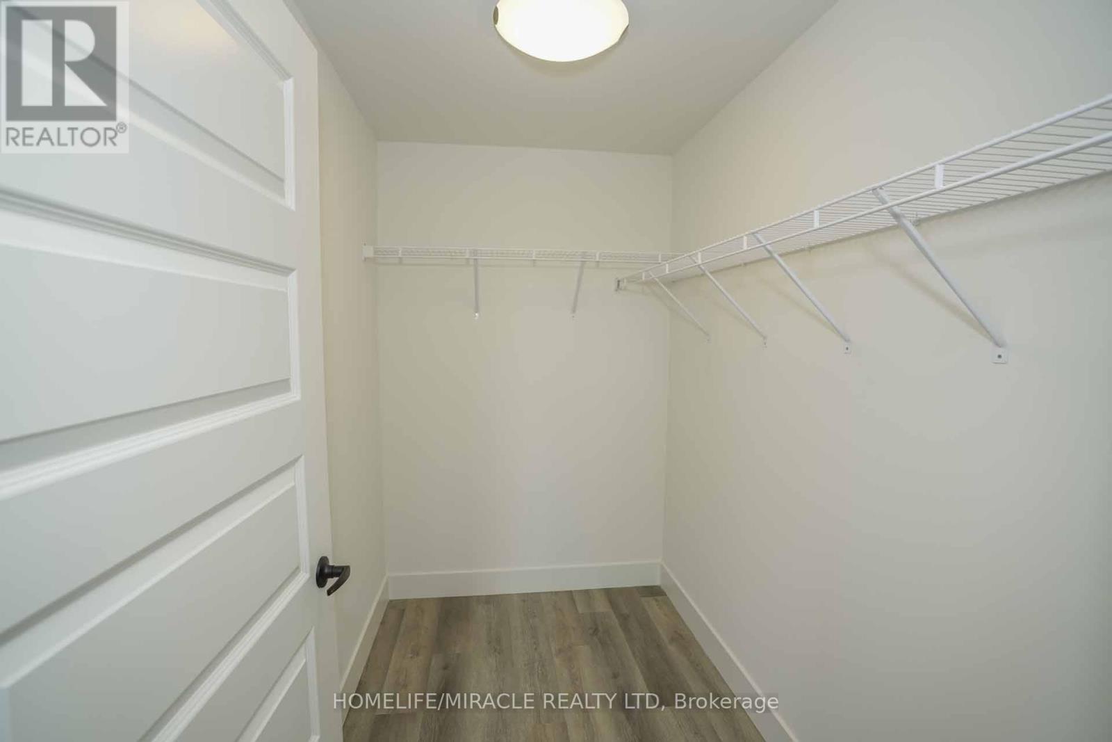 604 - 107 Roger Street, Waterloo, Ontario  N2J 0G3 - Photo 14 - X12763298