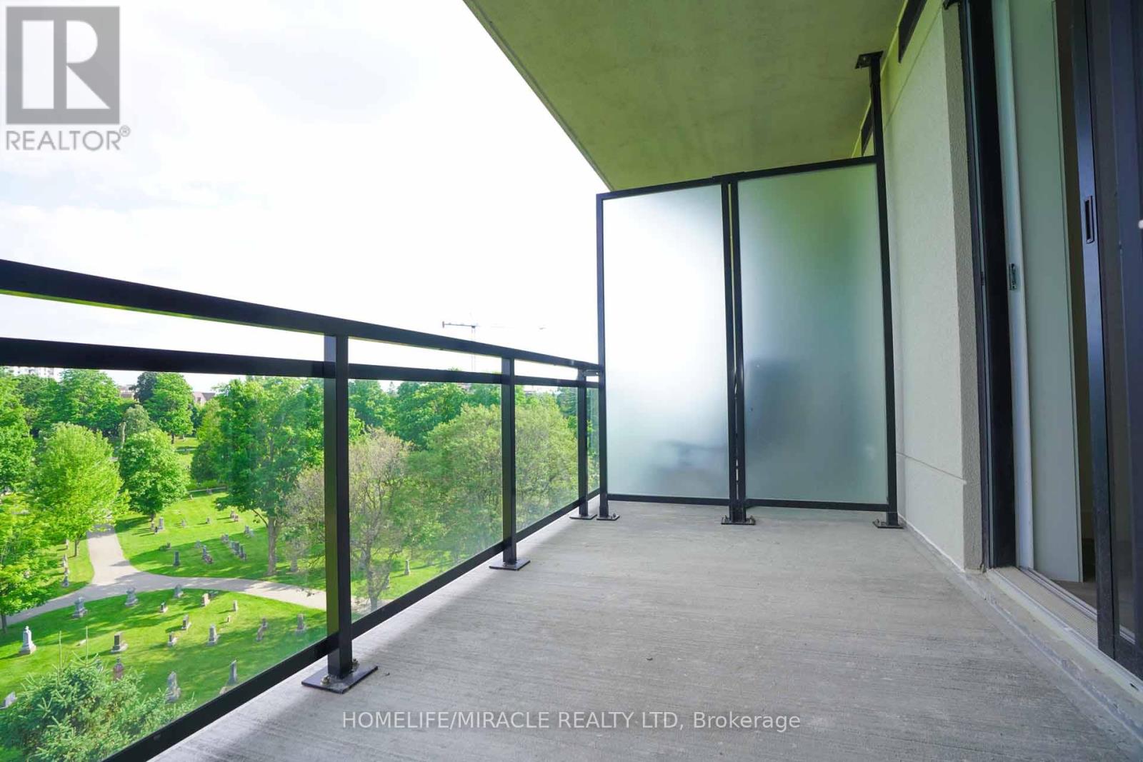 604 - 107 Roger Street, Waterloo, Ontario  N2J 0G3 - Photo 18 - X12763298