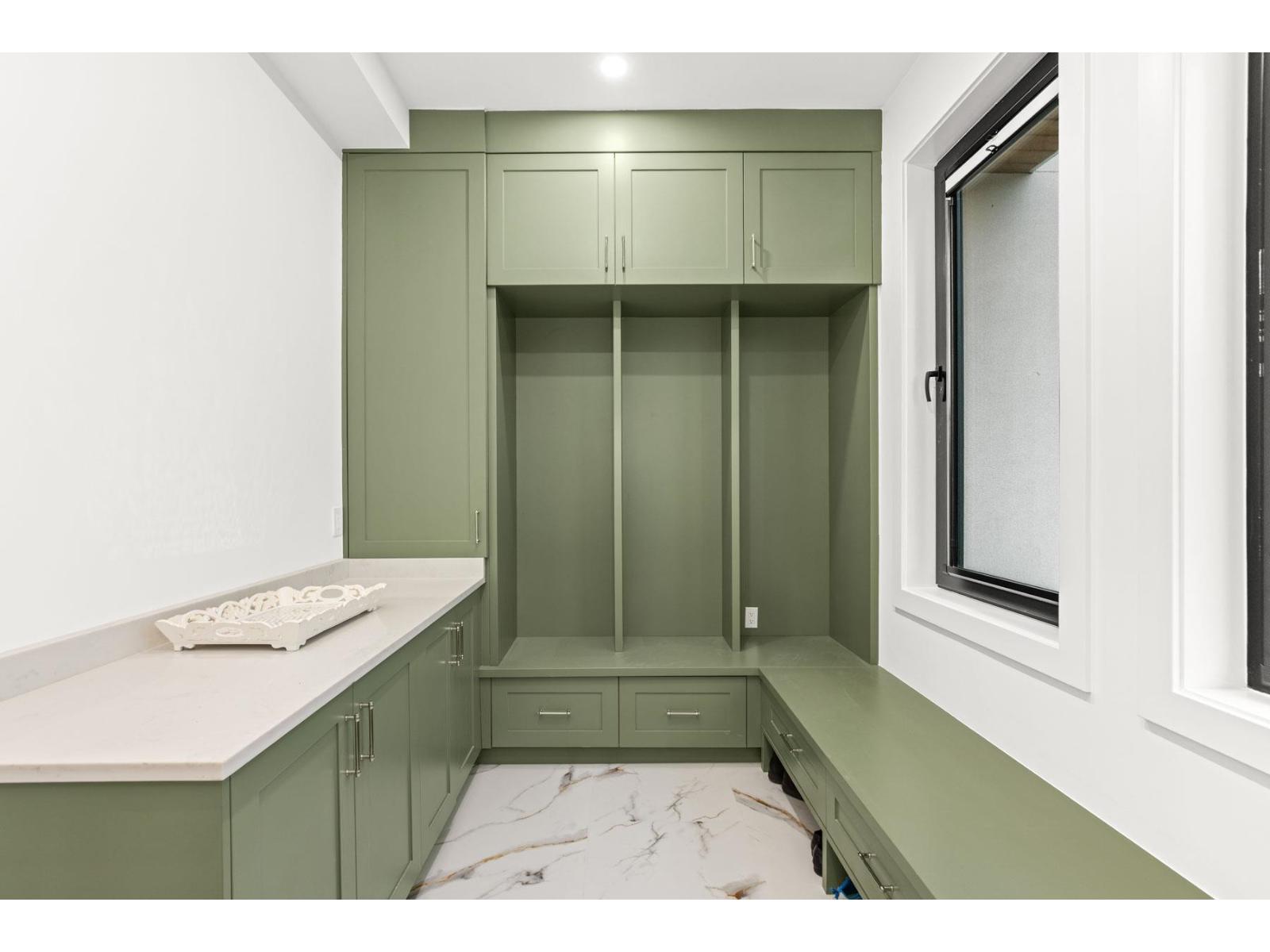 19890 16 Avenue, Langley, British Columbia  V2Z 1K1 - Photo 15 - R3096828