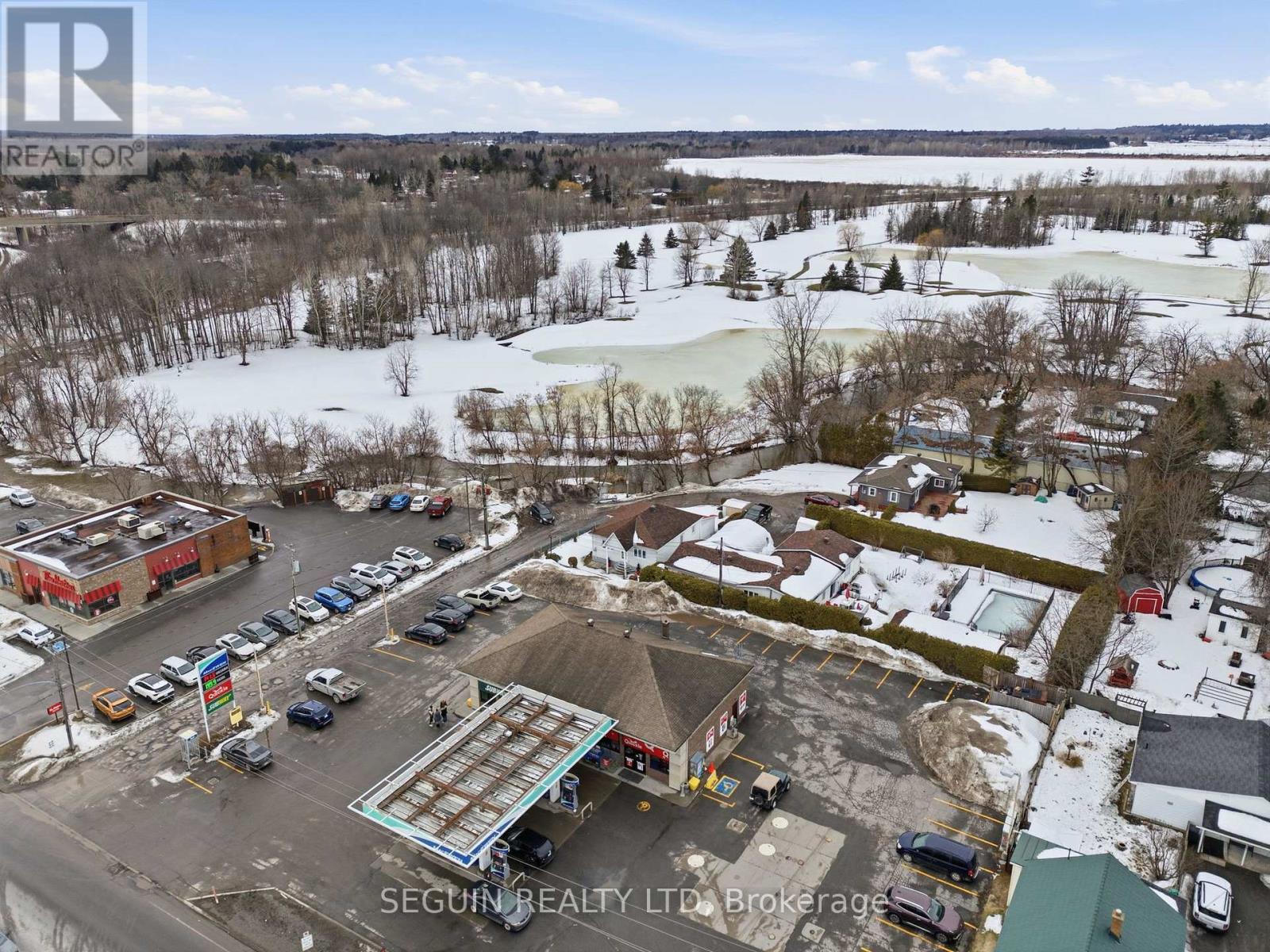 970 Mc Gill Street W, Hawkesbury, Ontario  K6A 1R6 - Photo 9 - X12865662