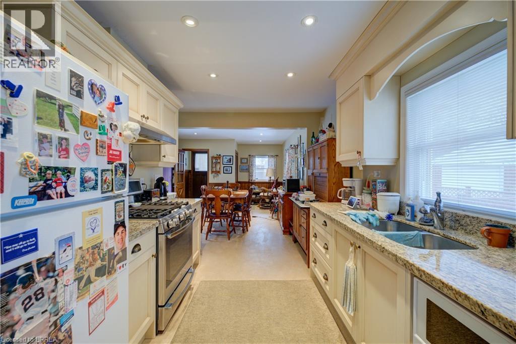 64 The Strand Avenue, Brantford, Ontario  N3R 1Z4 - Photo 12 - 40804911