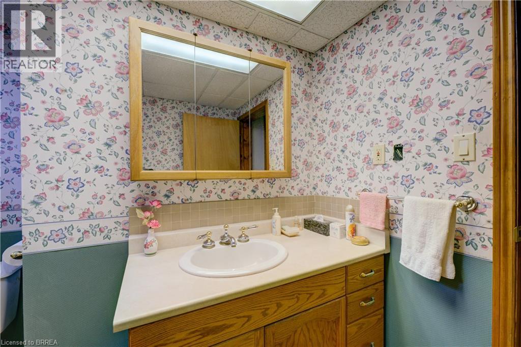 64 The Strand Avenue, Brantford, Ontario  N3R 1Z4 - Photo 28 - 40804911