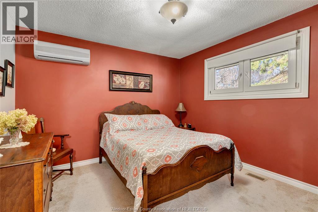 126 Woodlawn Crescent, Kingsville, Ontario  N9Y 1Y6 - Photo 12 - 26004973