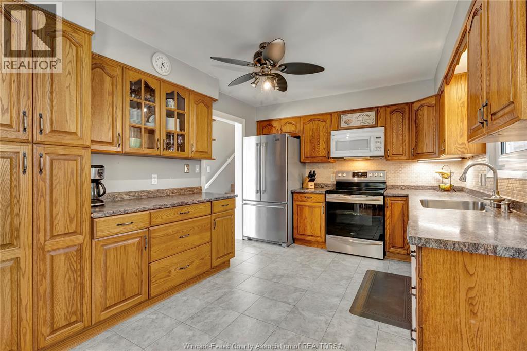 126 Woodlawn Crescent, Kingsville, Ontario  N9Y 1Y6 - Photo 9 - 26004973