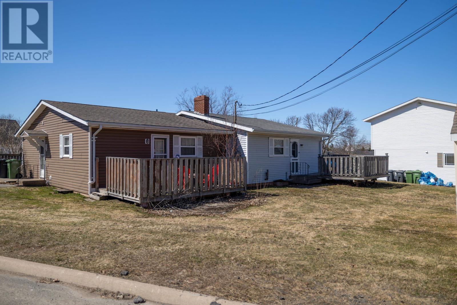 4 Corrigan Court, Charlottetown, Prince Edward Island  C1A 8N5 - Photo 3 - 202604229