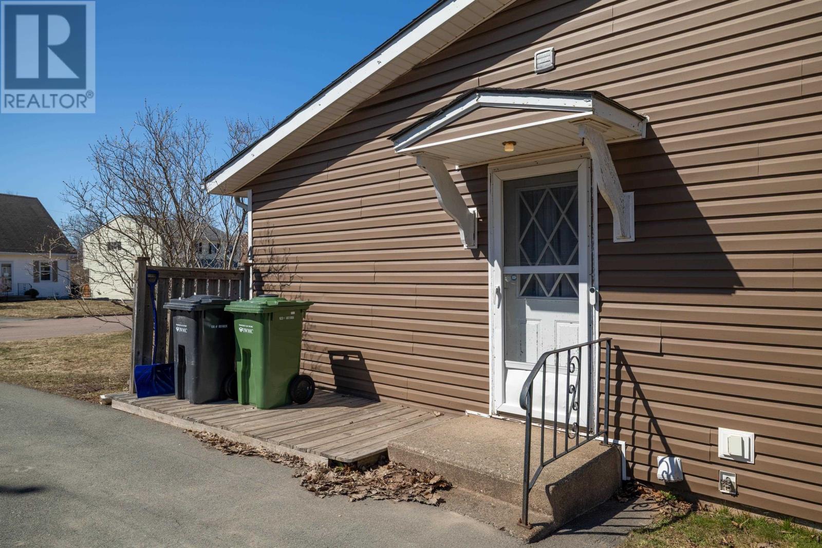 4 Corrigan Court, Charlottetown, Prince Edward Island  C1A 8N5 - Photo 4 - 202604229