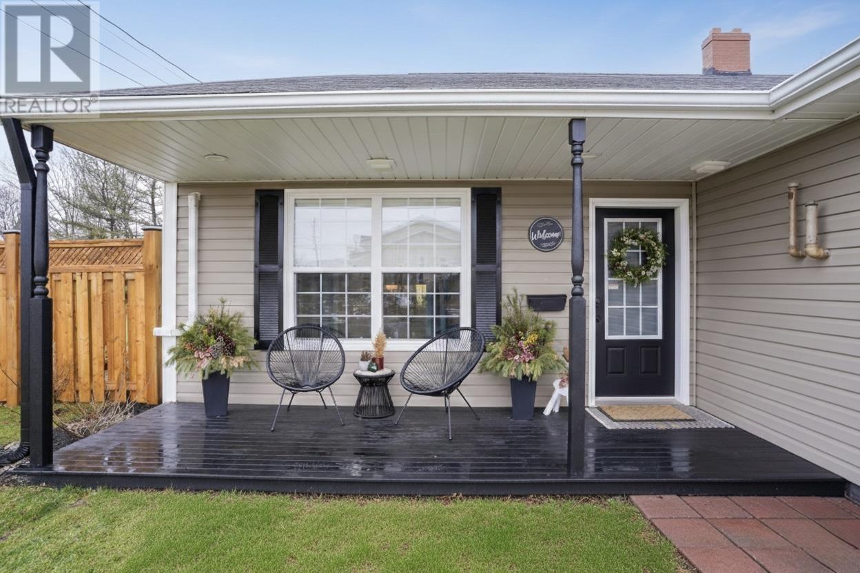 21 Heatherway Drive, Cornwall, Prince Edward Island  C0A 1H0 - Photo 4 - 202604230