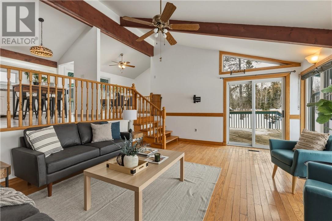 1476 Highway 144, Chelmsford, Ontario  P0M 1L0 - Photo 4 - 2126730