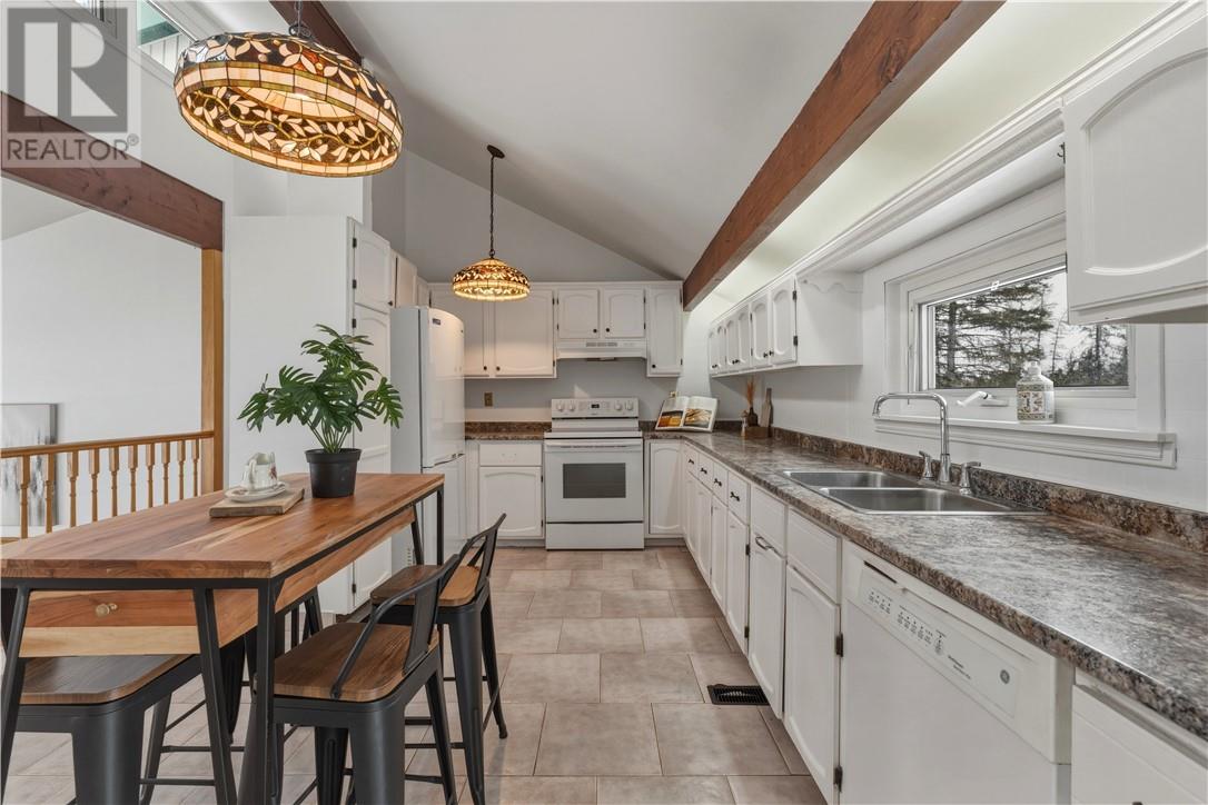 1476 Highway 144, Chelmsford, Ontario  P0M 1L0 - Photo 15 - 2126729