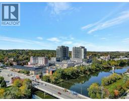 50 GRAND Avenue S Unit# 712, Cambridge, Ontario