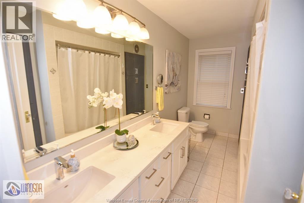 2496 Byng, Windsor, Ontario  N8W 3E8 - Photo 13 - 26004944