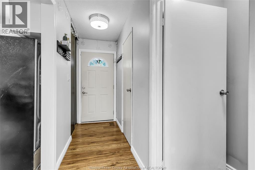2994 Meadowbrook Lane Unit# 2, Windsor, Ontario  N8T 3G8 - Photo 4 - 26004971