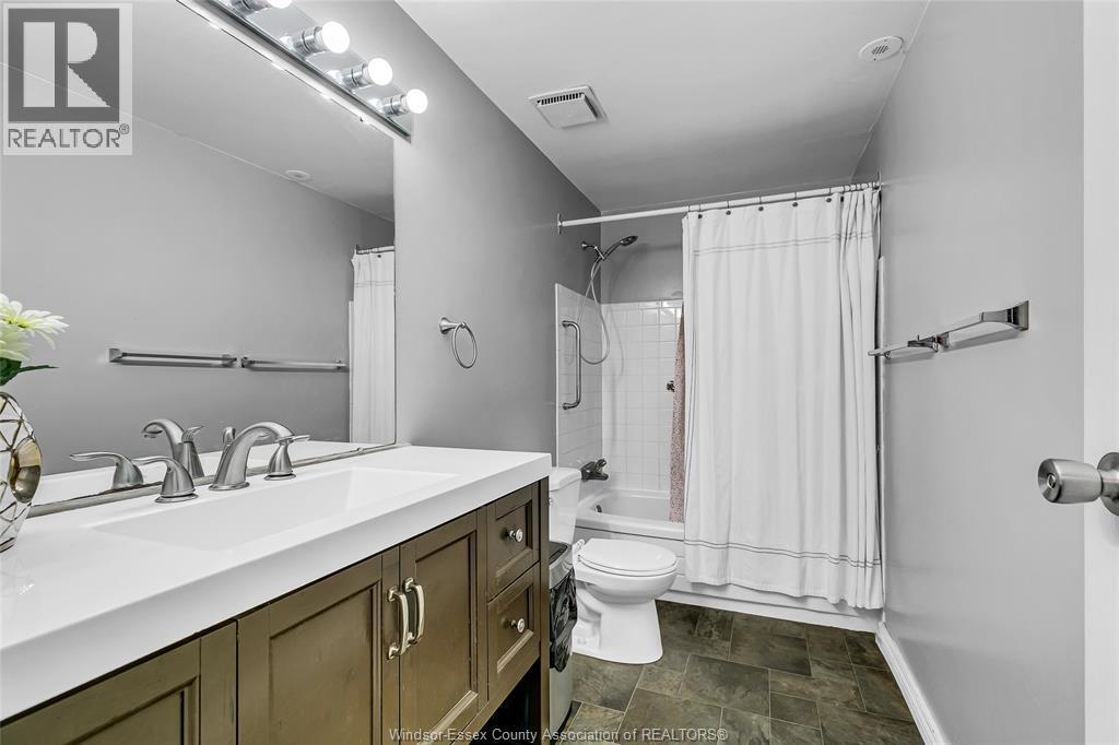 2994 Meadowbrook Lane Unit# 2, Windsor, Ontario  N8T 3G8 - Photo 14 - 26004971