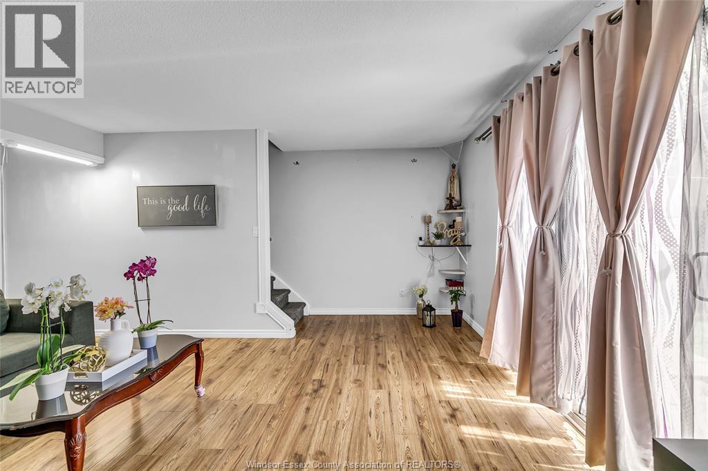 2994 Meadowbrook Lane Unit# 2, Windsor, Ontario  N8T 3G8 - Photo 7 - 26004971