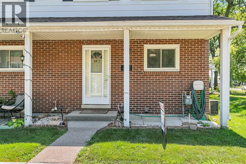 2994 Meadowbrook Lane Unit# 2, Windsor, Ontario  N8T 3G8 - Photo 3 - 26004971