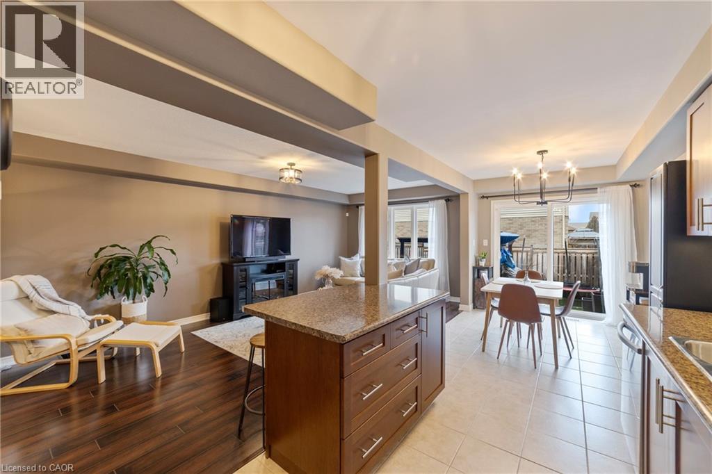 51 Cedar Street, Grimsby, Ontario  L3M 0B7 - Photo 10 - 40791826