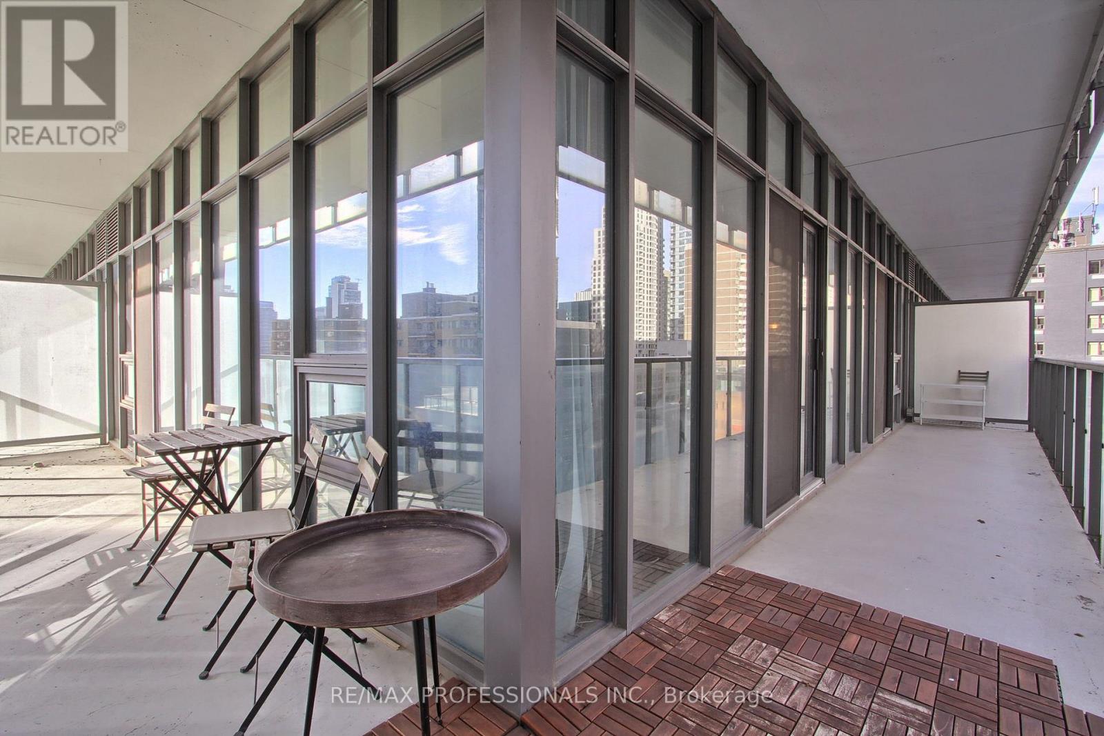 710 - 33 Charles Street E, Toronto, Ontario  M4Y 0A2 - Photo 30 - C12859076