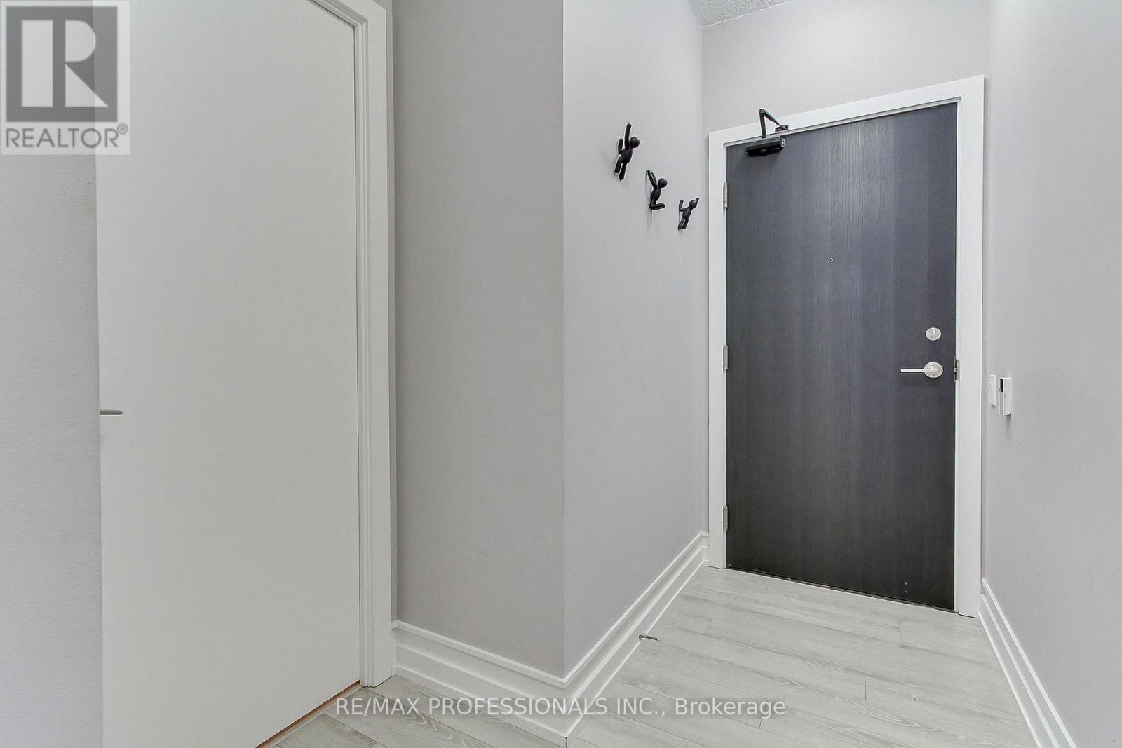 710 - 33 Charles Street E, Toronto, Ontario  M4Y 0A2 - Photo 7 - C12859076