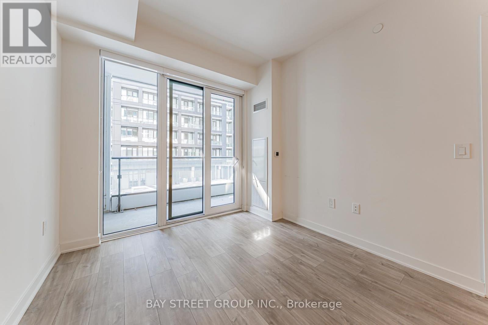 1227e - 70 Princess Street, Toronto, Ontario  M5A 0X6 - Photo 14 - C12865764