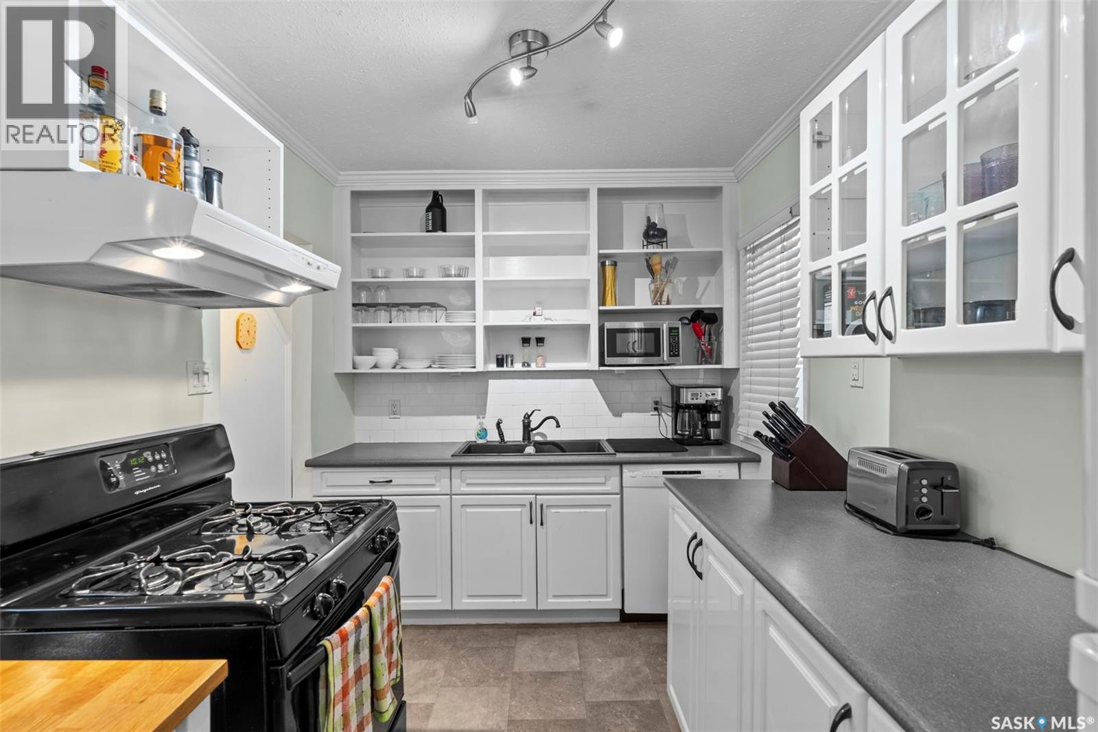 1406 10th Avenue N, Saskatoon, Saskatchewan  S7K 3A6 - Photo 6 - SK029987