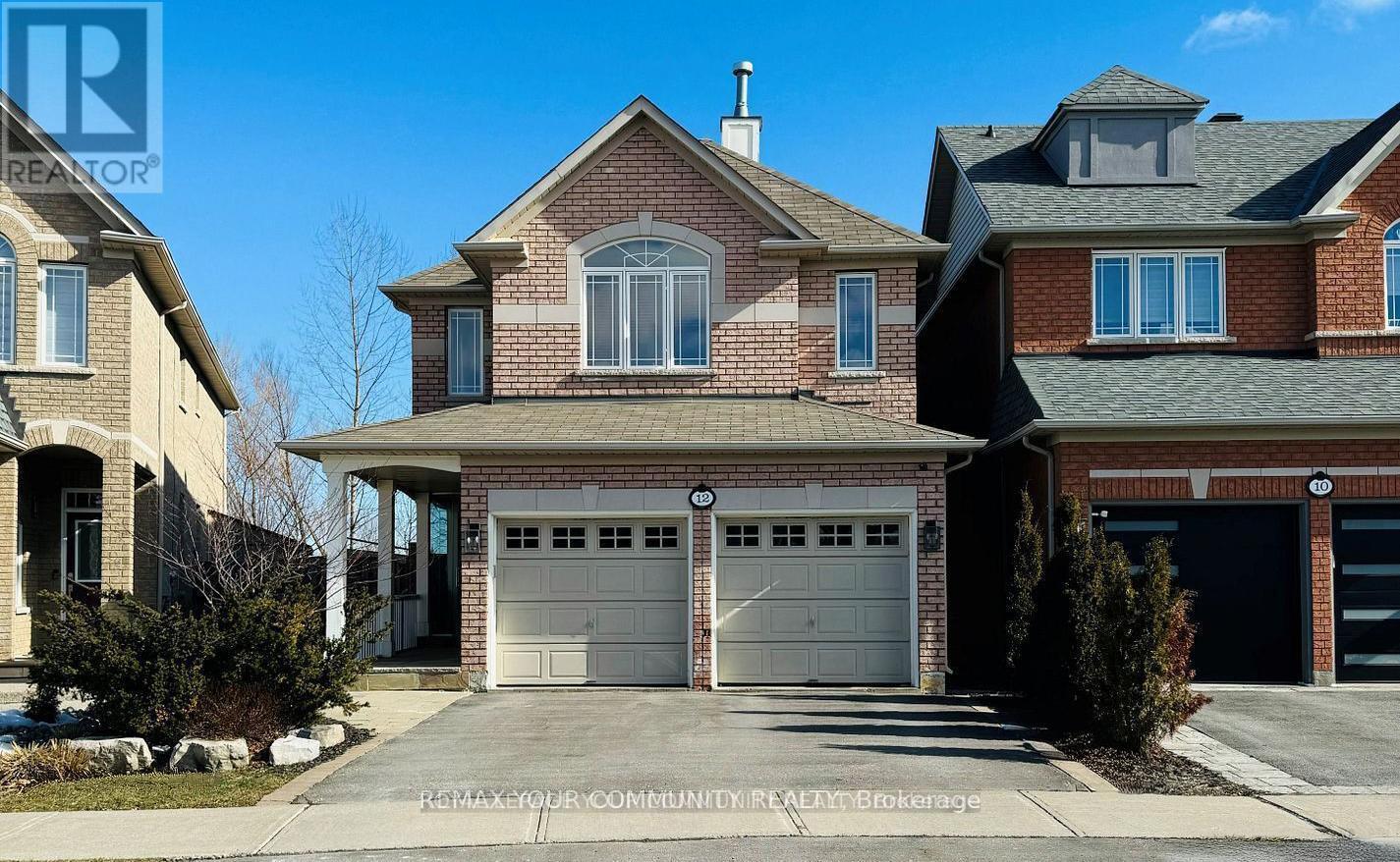 12 PEGASUS DRIVE, Richmond Hill, Ontario