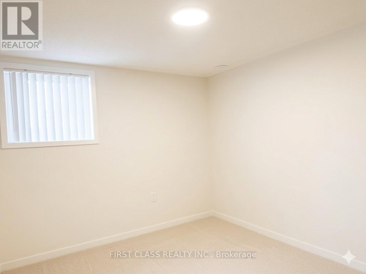 170 - 151 Honeycrisp Crescent, Vaughan (Vaughan Corporate Centre), Ontario  L4K 0N7 - Photo 9 - N12865774