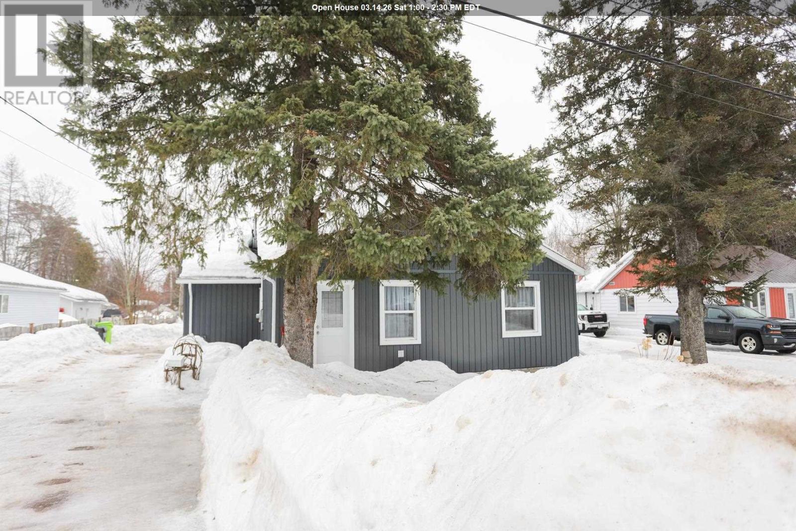 85 Glenwood AVE, sault ste. marie, Ontario