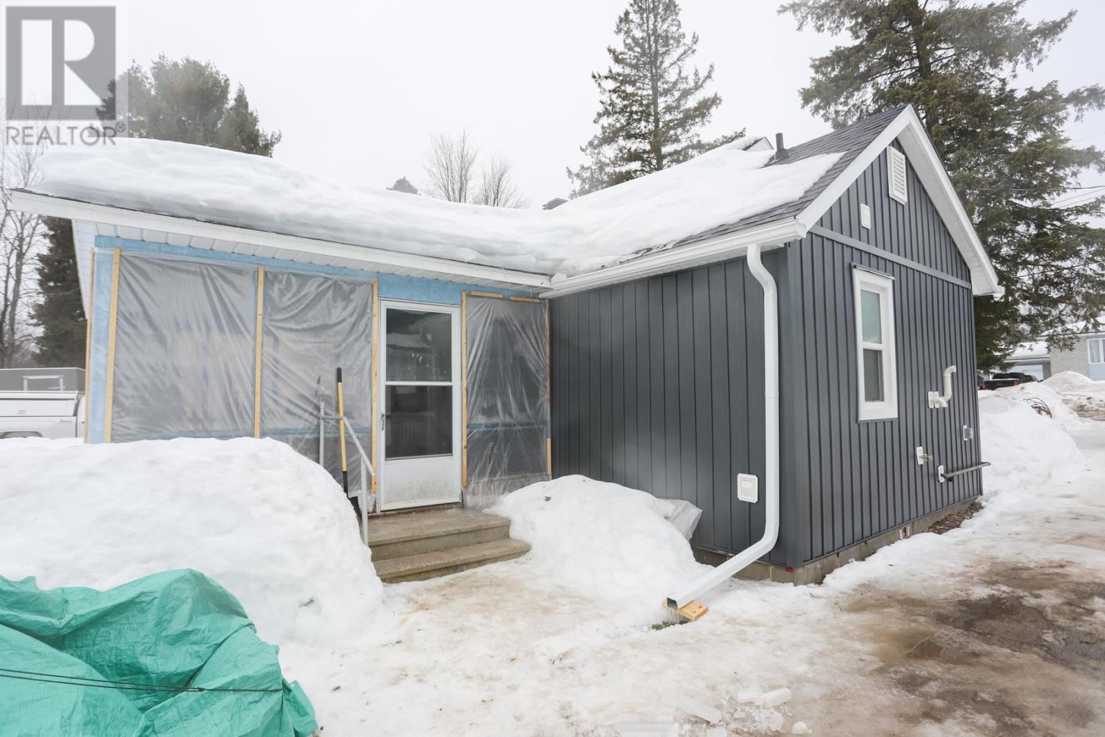 85 Glenwood Ave, Sault Ste. Marie, Ontario  P6A 4T8 - Photo 5 - SM260439