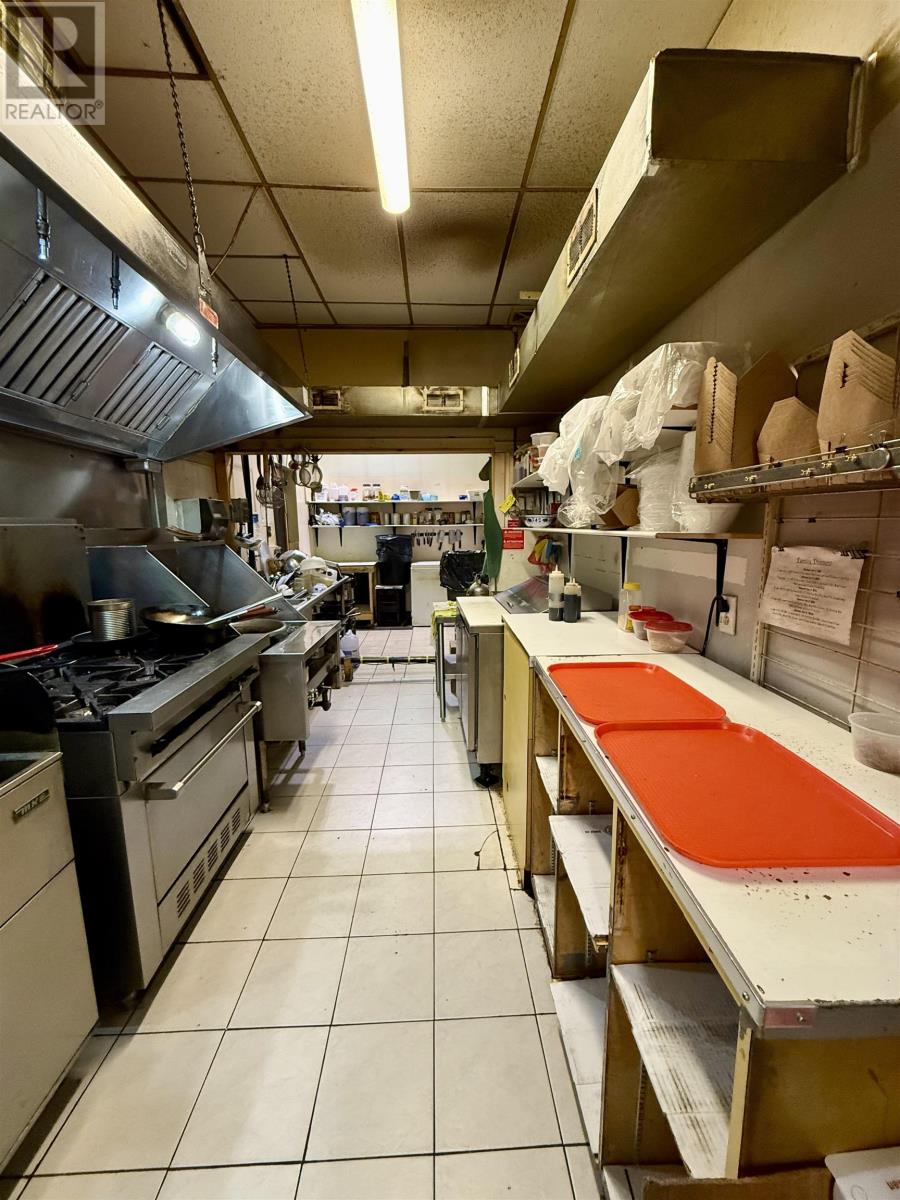 336 Wardrope Ave, Thunder Bay, Ontario  P7G 2H2 - Photo 5 - TB2600396