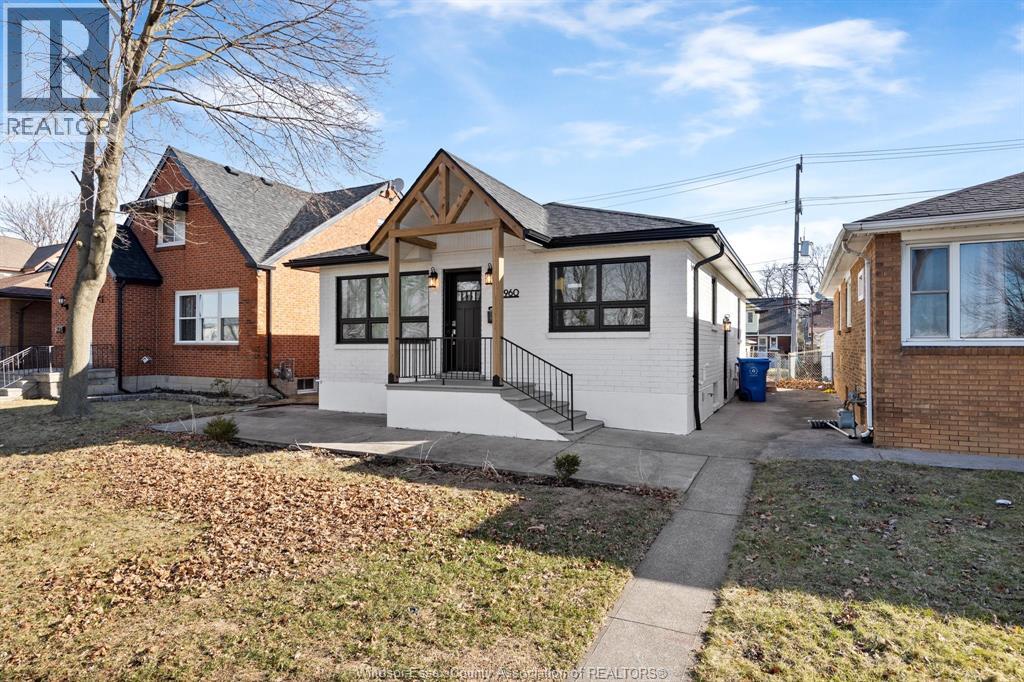 960 JANETTE, windsor, Ontario