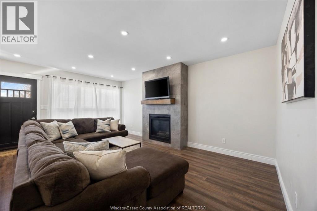 960 Janette, Windsor, Ontario  N9A 5A1 - Photo 5 - 26004946