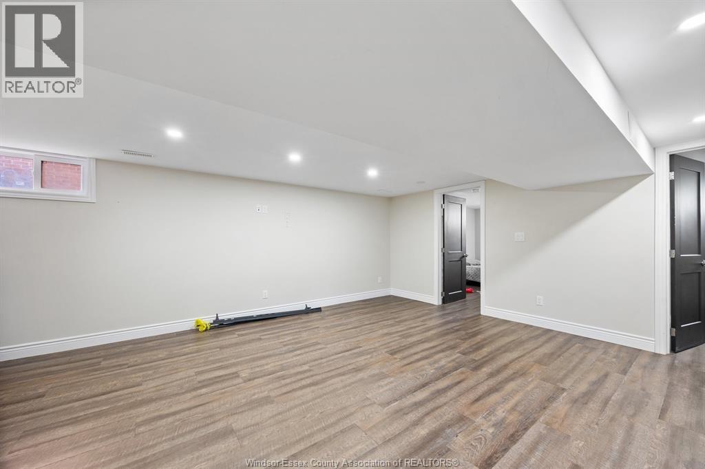 960 Janette, Windsor, Ontario  N9A 5A1 - Photo 18 - 26004946