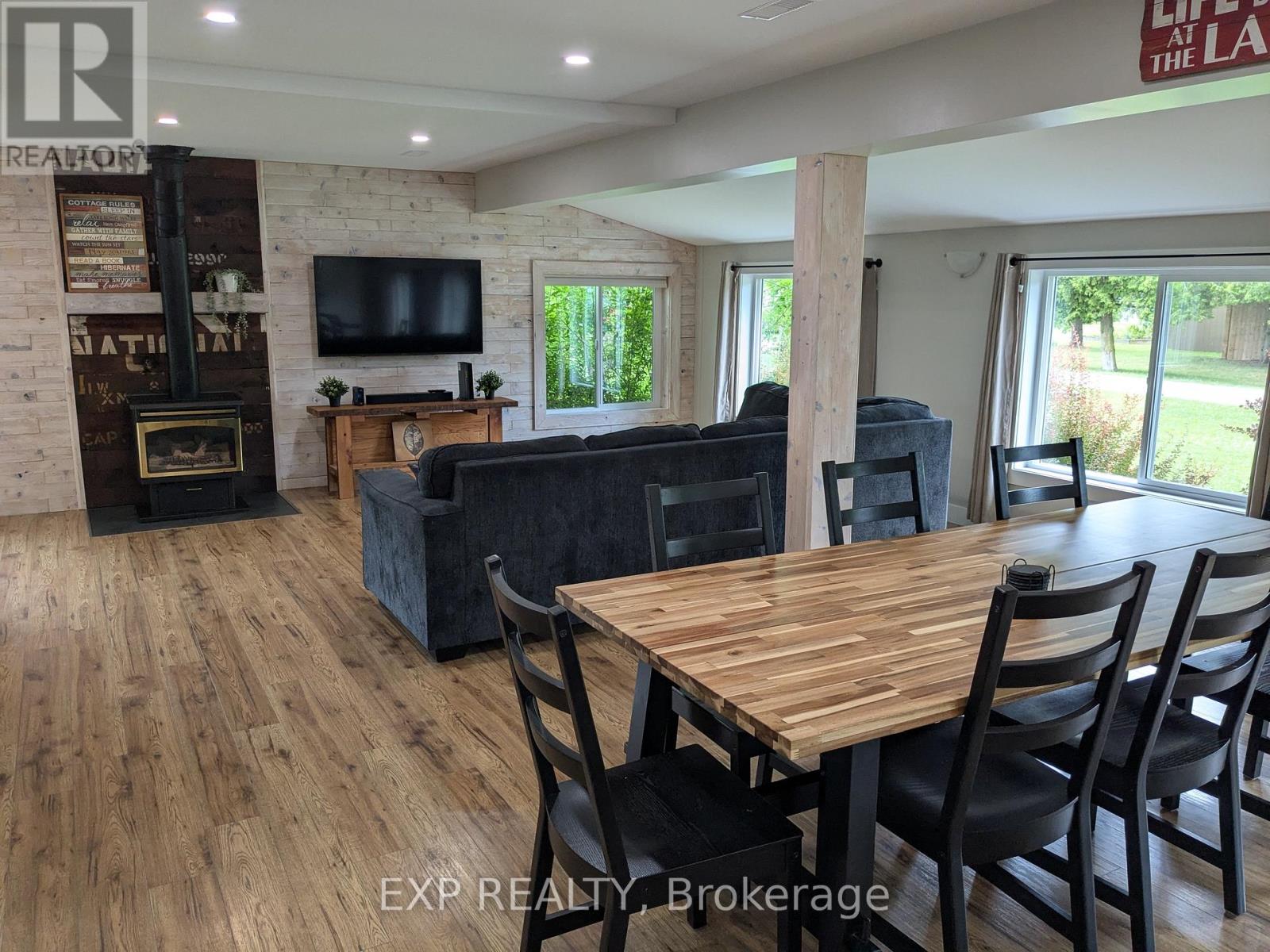 71218 William Street S, Bluewater, Ontario  N0M 1N0 - Photo 11 - X12865790