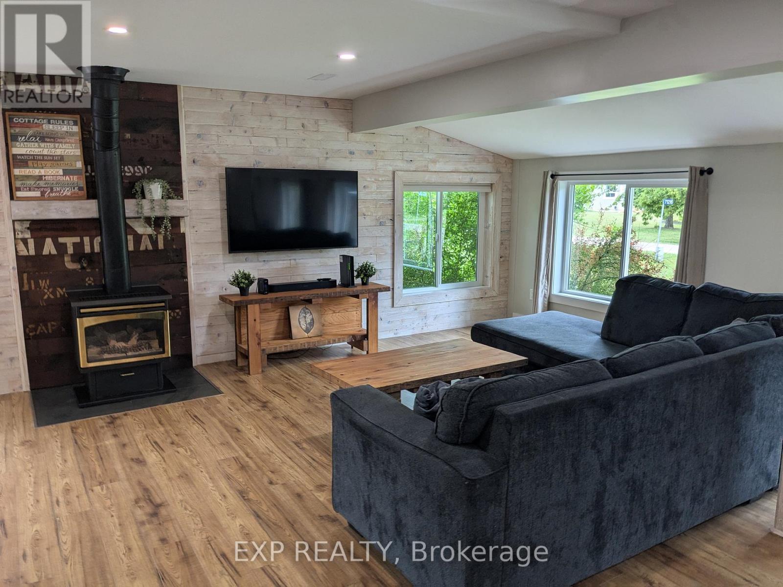 71218 William Street S, Bluewater, Ontario  N0M 1N0 - Photo 12 - X12865790