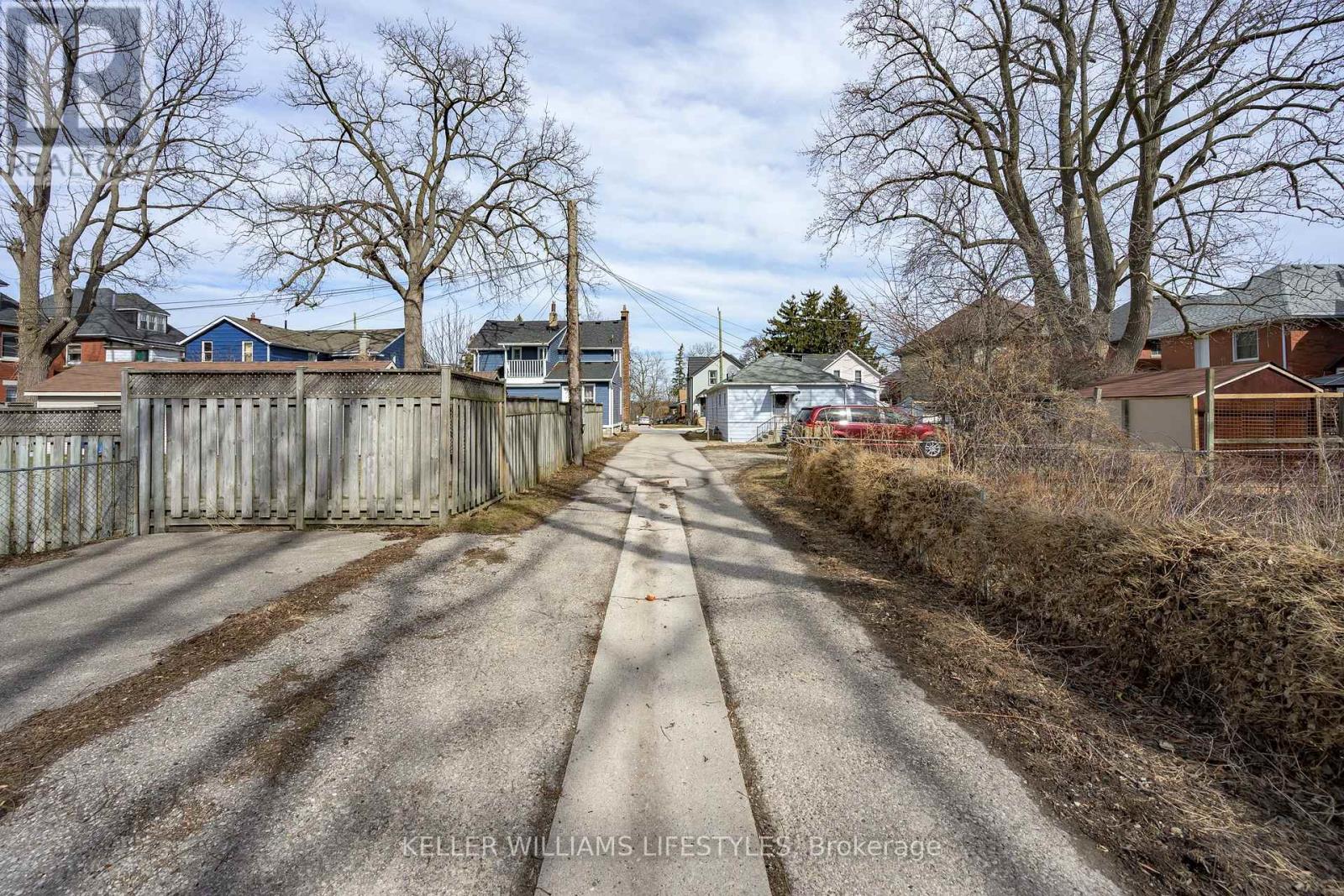 58 East Street, St. Thomas, Ontario  N5P 2R2 - Photo 36 - X12865990