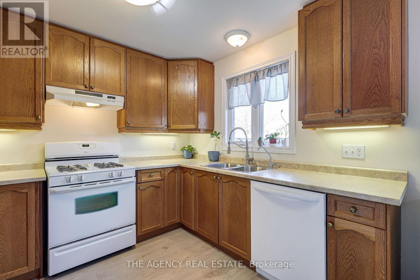 294 Mcmahen Street, London East, Ontario  N5Y 0A2 - Photo 21 - X12866014