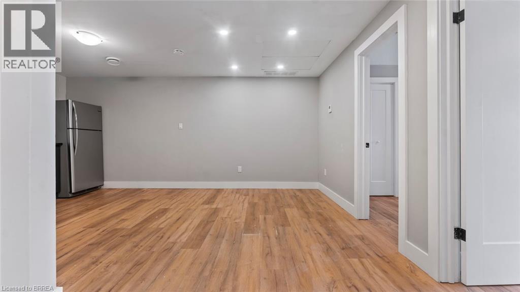 302 Colborne Street Unit# 2, Brantford, Ontario  N3S 3M9 - Photo 7 - 40810780