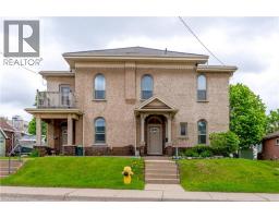 23 LYONS Avenue, Brantford, Ontario