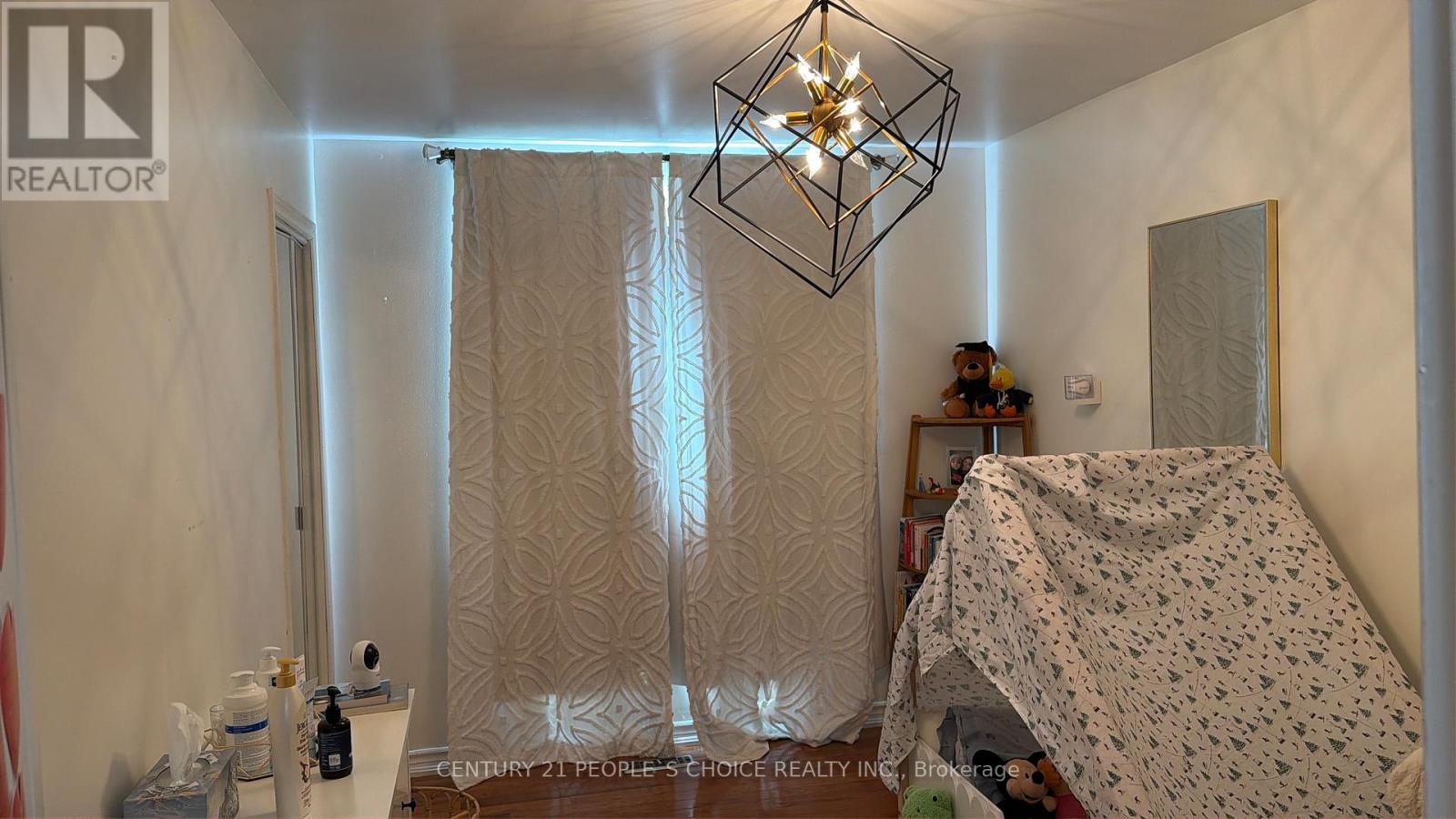 46 Abell Drive, Brampton, Ontario  L6V 2V8 - Photo 13 - W12861464