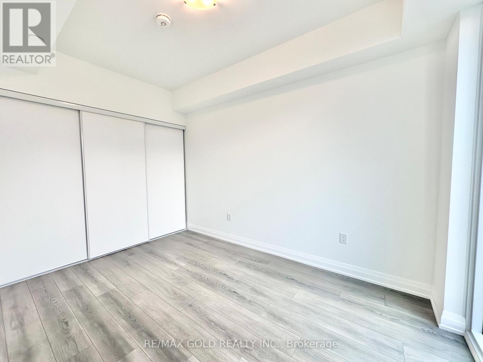 223 - 412 Silver Maple Road, Oakville, Ontario  L6H 7X8 - Photo 31 - W12864270