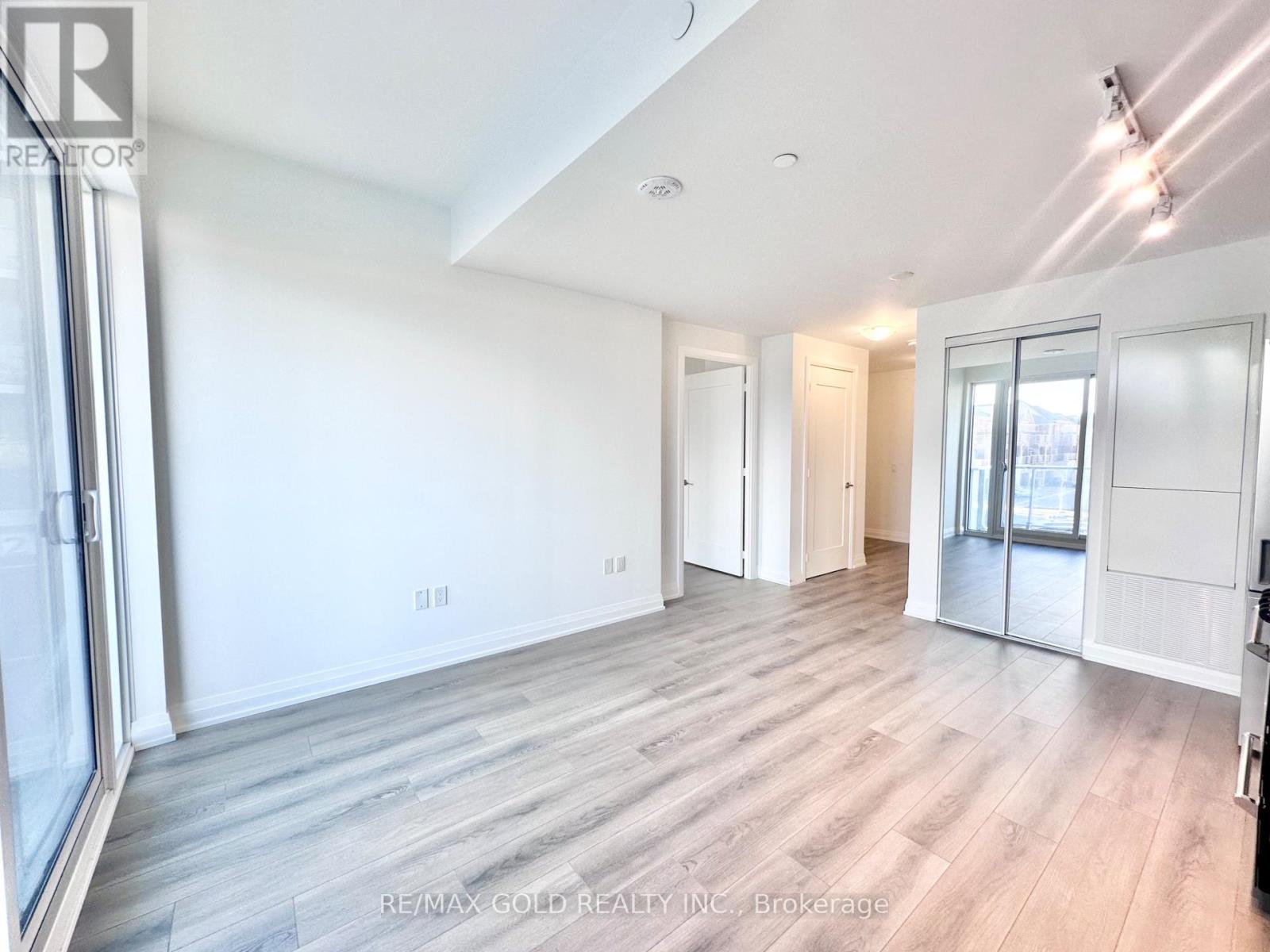 223 - 412 Silver Maple Road, Oakville, Ontario  L6H 7X8 - Photo 16 - W12864270