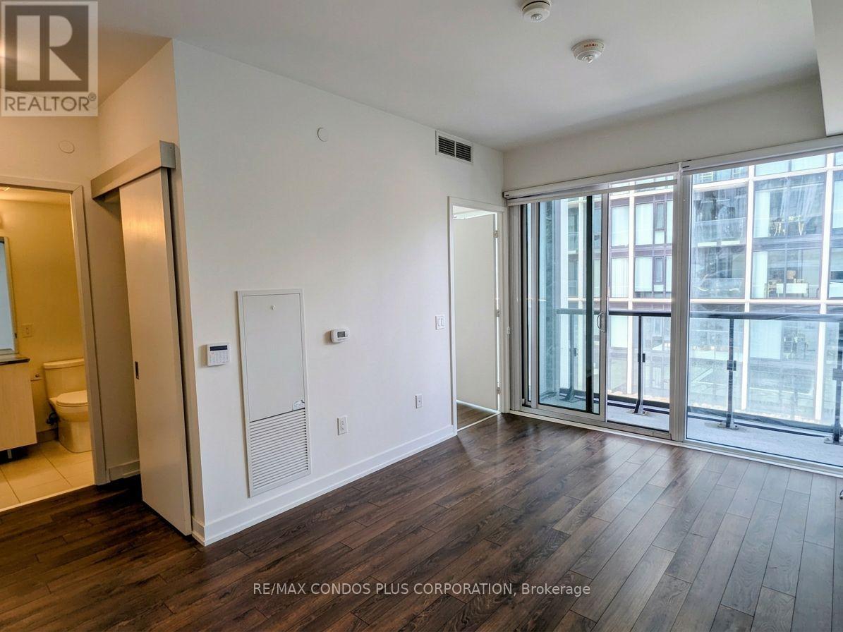 1617 - 158 Front Street E, Toronto, Ontario  M5A 0K9 - Photo 3 - C12864302