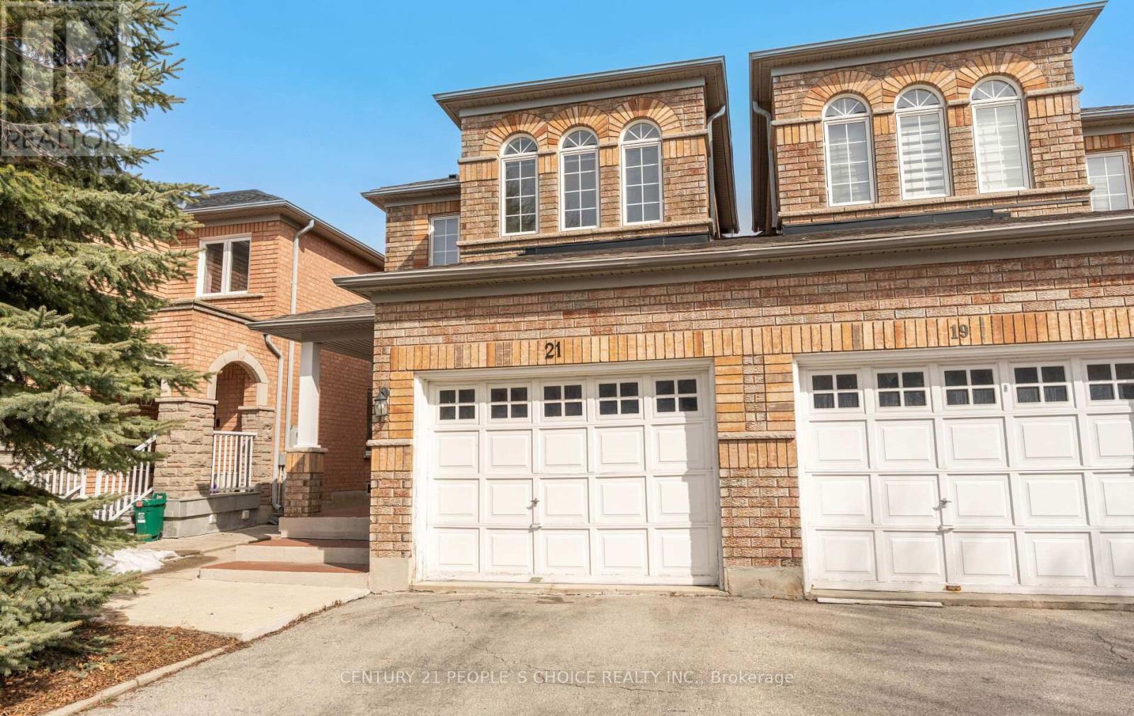 21 Casabel Drive, Vaughan, Ontario  L6A 3M5 - Photo 2 - N12864440