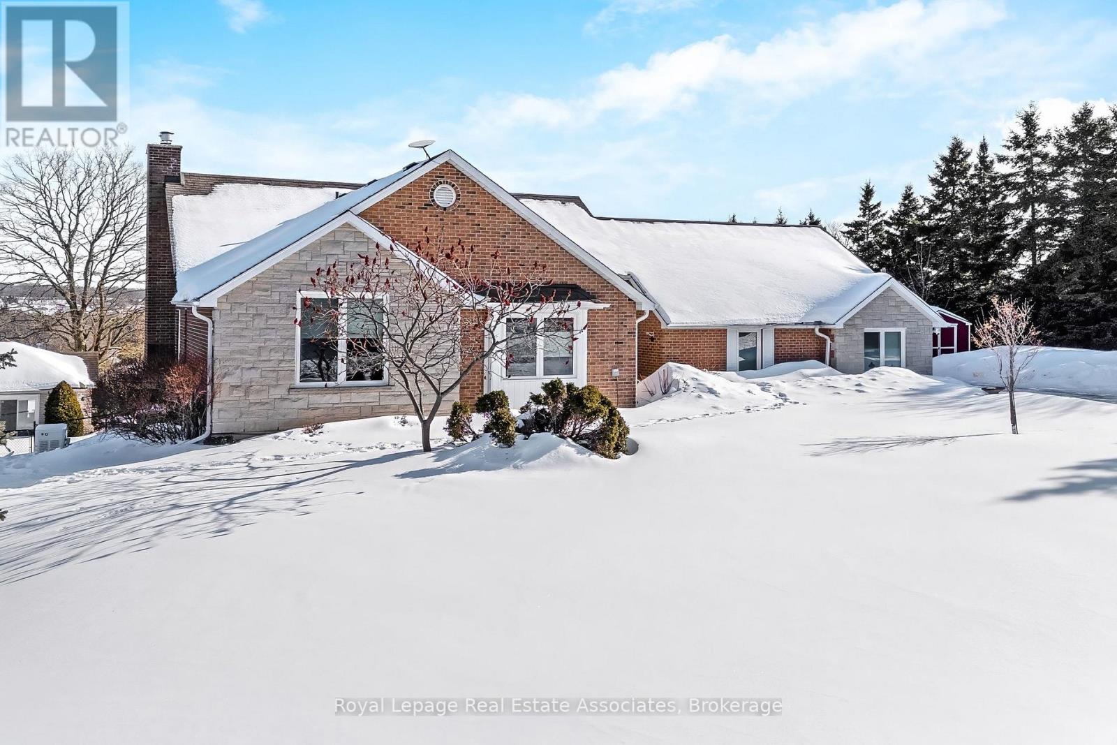 10 Kildare Drive, Erin, Ontario  N0B 1T0 - Photo 49 - X12842706